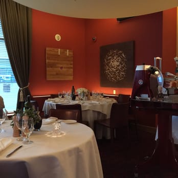 Centini Restaurant & Lounge - the dining room - Lounges Near Me - Calgary, Alberta Centini Restaurant & Lounge - the dining room - Lounges Near Me - Calgary, Alberta