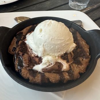 Cooper’s Hawk Winery & Restaurant - Reese's Ice Cream Cookie - just meh - save your money & try something else - Wine Bars Near Me - Wesley Chapel, Florida Cooper’s Hawk Winery & Restaurant - Reese's Ice Cream Cookie - just meh - save your money & try something else - Wine Bars Near Me - Wesley Chapel, Florida