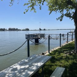 Delta Marina Yacht Harbor - Private fishing dock