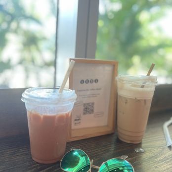 I Think She Is - Coffe Iced Latte and Iced Latte Pink Cortado - Coffee & Tea Near Me - Miami, Florida I Think She Is - Coffe Iced Latte and Iced Latte Pink Cortado - Coffee & Tea Near Me - Miami, Florida