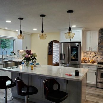 SoCal Cabinets and Floors - After photo of the kitchen - General Contractors Near Me - Garden Grove, California SoCal Cabinets and Floors - After photo of the kitchen - General Contractors Near Me - Garden Grove, California