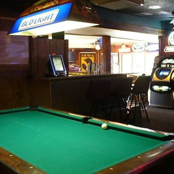 Caddy Shack - a pool table and arcade machines - Bars Near Me - Council Bluffs, Iowa