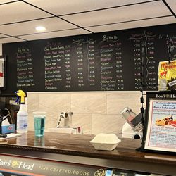 Lucca’s Delicatessen