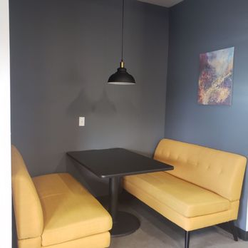 Corah Workspace - Plug in, spread out, take a call, draft a contract, listen to a podcast, get ur hustle on - Venues & Event Spaces Near Me - Encinitas, California