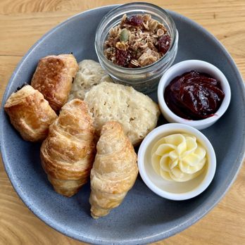Ahso Restaurant - Croissants 2 ways, buttermilk biscuits, strawberry marmalade, whipped butter, and granola - New American Near Me - Brambleton, Virginia