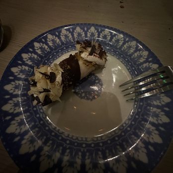 Bottiglia - Cannoli - Italian Near Me - Henderson, Nevada