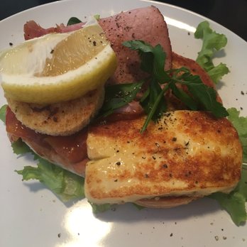 The Gettin' Place - Frog in a hole . With haloumi . - Cafes Near Me - New Farm, QLD