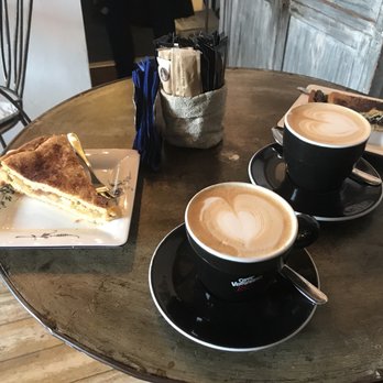 Varenna Caffè - Cafes Near Me - Varenna, LC Varenna Caffè - Cafes Near Me - Varenna, LC