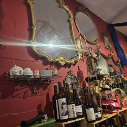 Mon Cirque Wine Bar