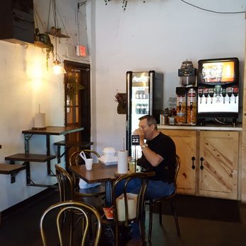 Cajun Craft - The original tiny dining room. No one here at the moment, so I can grab a pic! - Cajun/Creole Near Me - Waco, Texas Cajun Craft - The original tiny dining room. No one here at the moment, so I can grab a pic! - Cajun/Creole Near Me - Waco, Texas