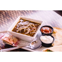 The Fort Pub & Grill - Lunch at Downtown Fort Langley