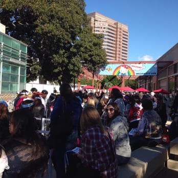 Hello Kitty Con - Festivals Near Me - Los Angeles, California