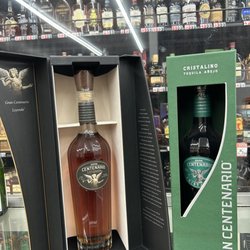 Friendly Liquor Market