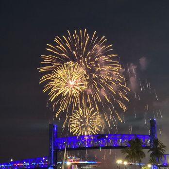 Southbank Riverwalk - Parks Near Me - Jacksonville, Florida