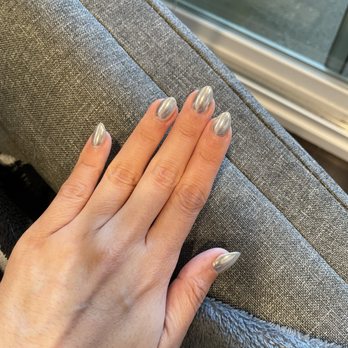2EM Nail Place - Nail Salons Near Me - Irvine, California