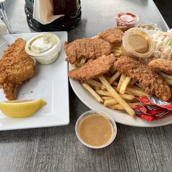 Quito's - Fried Cod and Chicken Tenders - Seafood Near Me - Bristol, Rhode Island