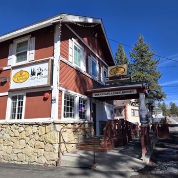 Country Kitchen - New American Near Me - Big Bear Lake, California
