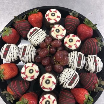 Edible Arrangements - Chocolatiers & Shops Near Me - Clermont, Florida