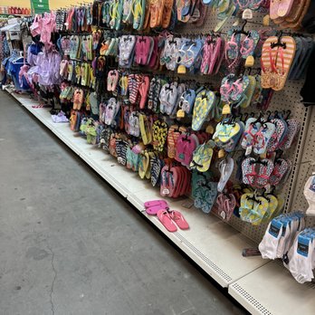 Dollar Tree - ........ - Discount Store Near Me - Madera, California Dollar Tree - ........ - Discount Store Near Me - Madera, California