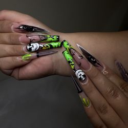 Luxe Nails - Halloween's Nails design