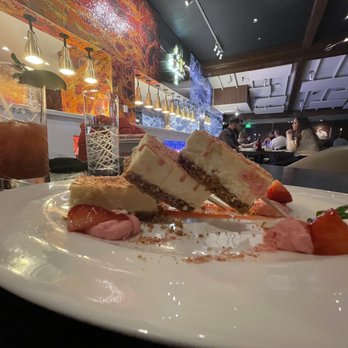 Gordon Ramsay Hell's Kitchen - Strawberry cheesecake pops - Steakhouses Near Me - Stateline, Nevada