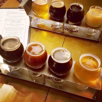 Irondequoit Beer Company - Really good range of beers offered at this microbrewery. Something for every palate. My fav was the almond milk stout. Really delicious! - Breweries Near Me - Rochester, New York