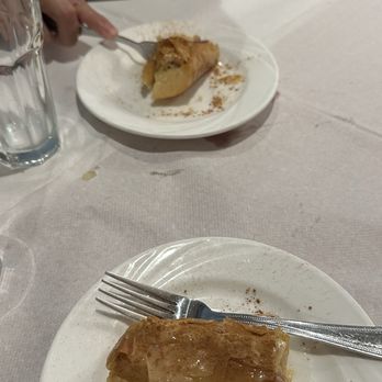 Stamatis Restaurant - Greek Near Me - Astoria, New York