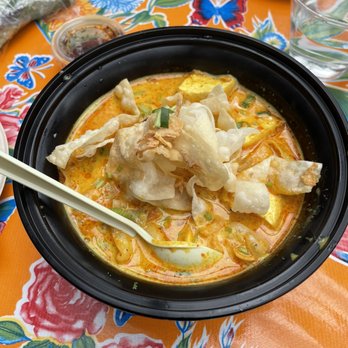 Paadee - Khao Soi with Tofu - Thai Near Me - Portland, Oregon
