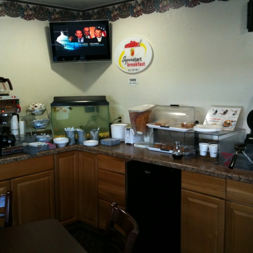 Super 8 by Wyndham Sherman - Breakfast offering - Hotels Near Me - Sherman, Texas Super 8 by Wyndham Sherman - Breakfast offering - Hotels Near Me - Sherman, Texas