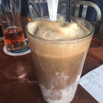 Carver Brewing Co. - Root beer float made with local honey - New American Near Me - Durango, Colorado