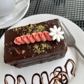 Dulce Cafe - Coffee & Tea Near Me - Durham, North Carolina