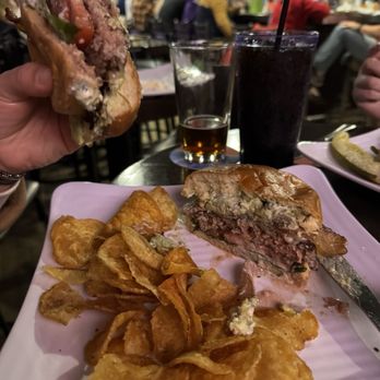 Buckets Sports Bar - Cali burger - Bars Near Me - Lusby, Maryland