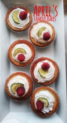 April's Famous Bakes by null