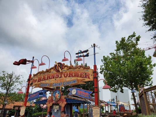 The Barnstormer by null