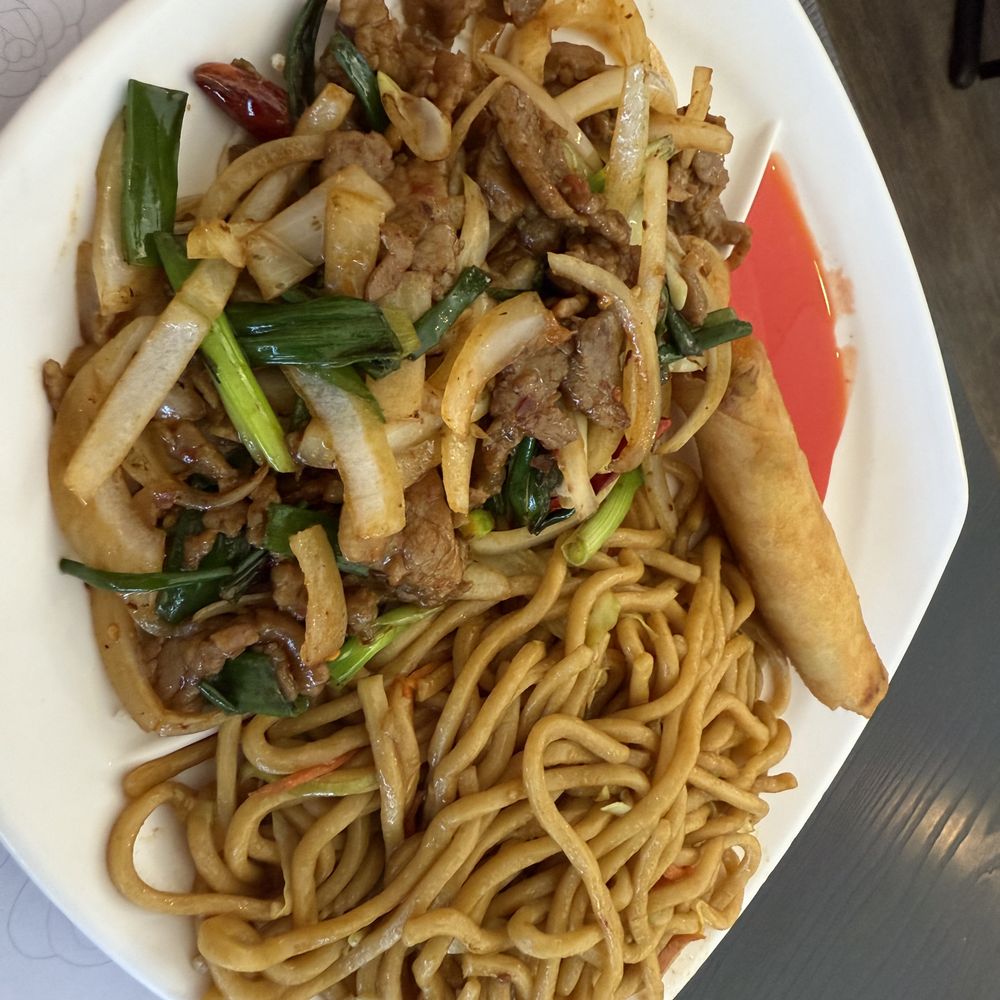 Ming's - Lunch Special: Mongolian Beef $13.60 - Chinese Near Me - Pleasant Hill, California Ming's - Lunch Special: Mongolian Beef $13.60 - Chinese Near Me - Pleasant Hill, California