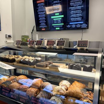 Cafe Grano - Great pastry & menus - Coffee & Tea Near Me - Burbank, California