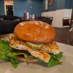 Down Home Bar & Grill