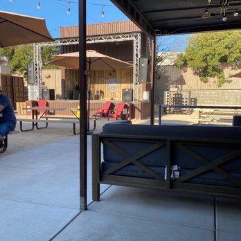 Dying Breed Brewing - Stage. - Breweries Near Me - Oakdale, California Dying Breed Brewing - Stage. - Breweries Near Me - Oakdale, California