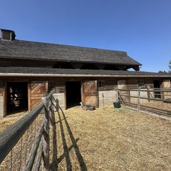 Wheeler Historic Farm - Old barn
