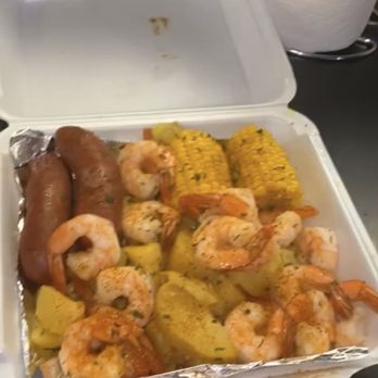 Krab Kingz - Sausage, Corn, Potatoes and Shrimp - Seafood Near Me - Fort Worth, Texas