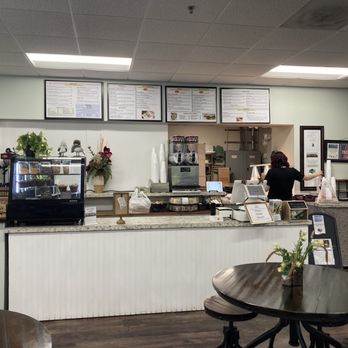 Candor Grille - Ordering counter - Cafes Near Me - Tampa, Florida Candor Grille - Ordering counter - Cafes Near Me - Tampa, Florida