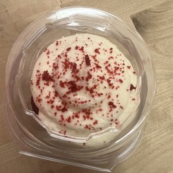 G’s Cupcake Euphoria - Red velvet