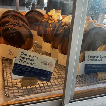 Paris Baguette - Desserts Near Me - Livermore, California Paris Baguette - Desserts Near Me - Livermore, California