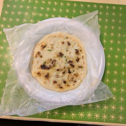 Pupusas Y Tacos Los Reyes - Carnitas and Queso Pupusa