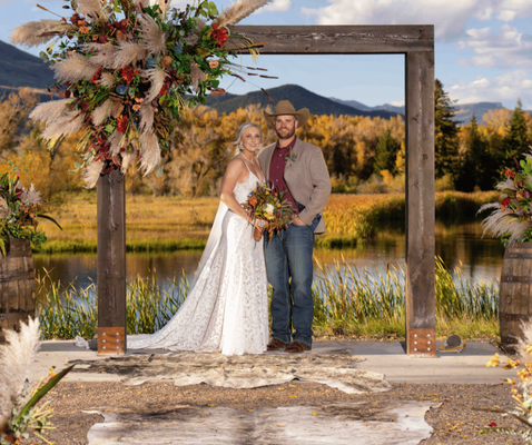 Vibrant Valley Photography by null