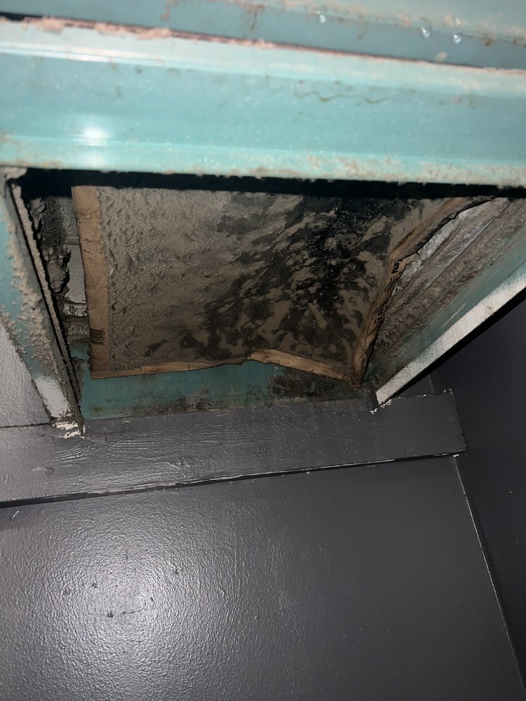 WATERFRONT CROSSING Updated June 2024 58 Photos & 25 Reviews 807 Cross Creek Dr, Creve