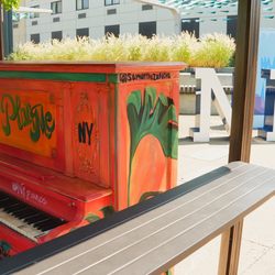 Old Falls Street Public Piano