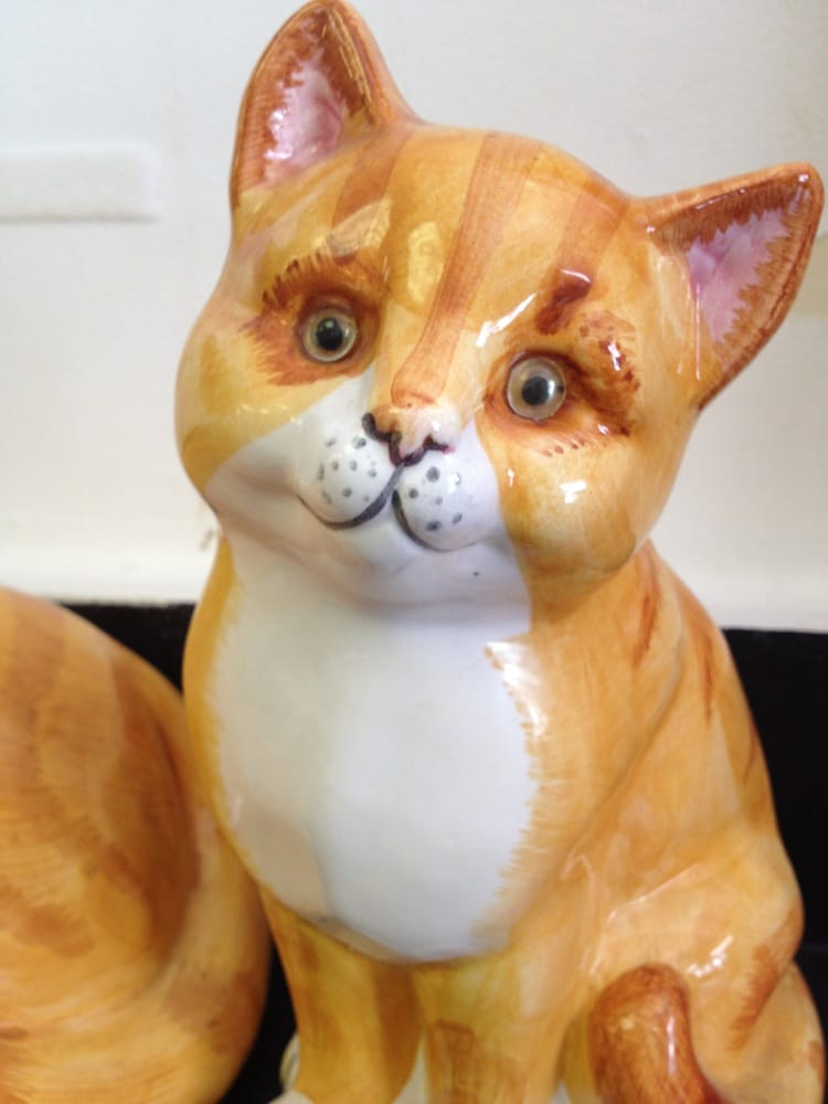 NIPPERS Updated October 2024 915 E California Blvd, Pasadena, California Hair Salons