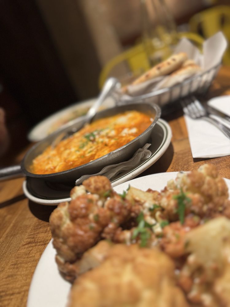 Hummus Place