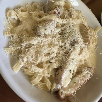 Olive Garden Italian Restaurant - Chicken Alfredo - Italian Near Me - Brea, California Olive Garden Italian Restaurant - Chicken Alfredo - Italian Near Me - Brea, California